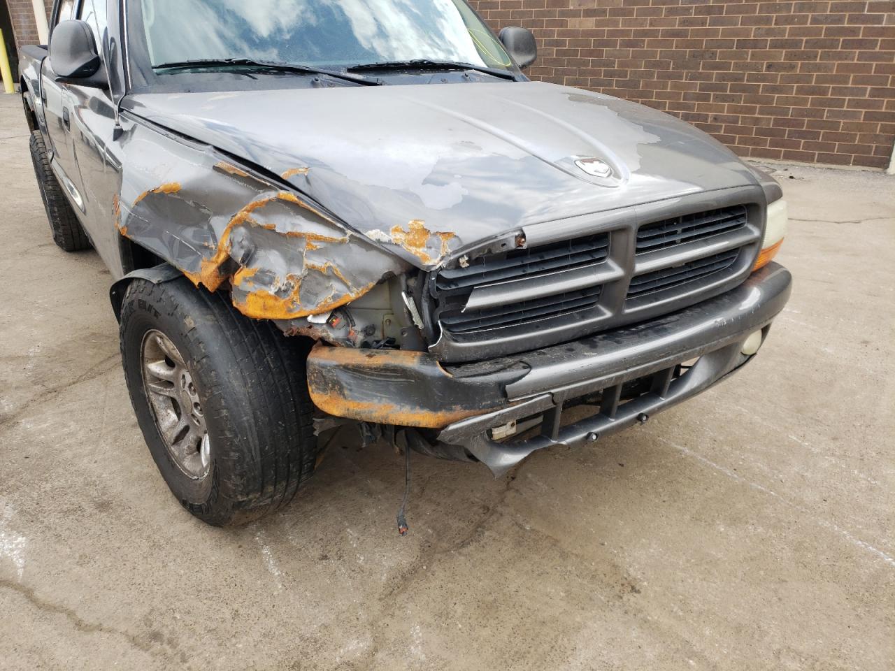 Photo 9 from auction – 2002 DODGE DAKOTA QUA with VIN 1B7HL38N22S510854