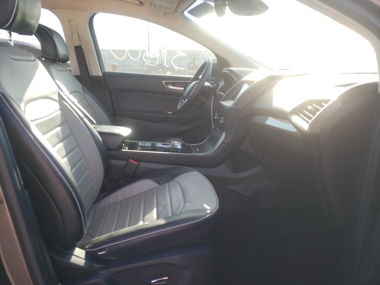 Photo 5 from auction – 2019 FORD EDGE SEL with VIN 2FMPK3J9XKBC46834