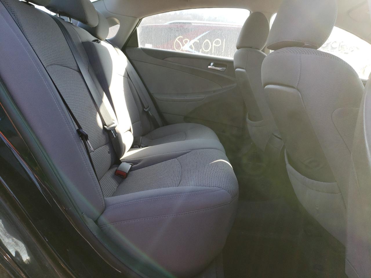 Photo 6 from auction – 2013 HYUNDAI SONATA GLS with VIN 5NPEB4AC4DH545658