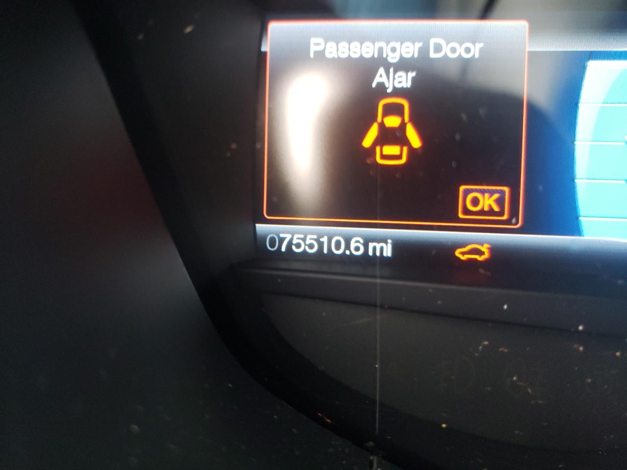 Photo 8 from auction – 2013 FORD FUSION SE with VIN 3FA6P0HR5DR318040