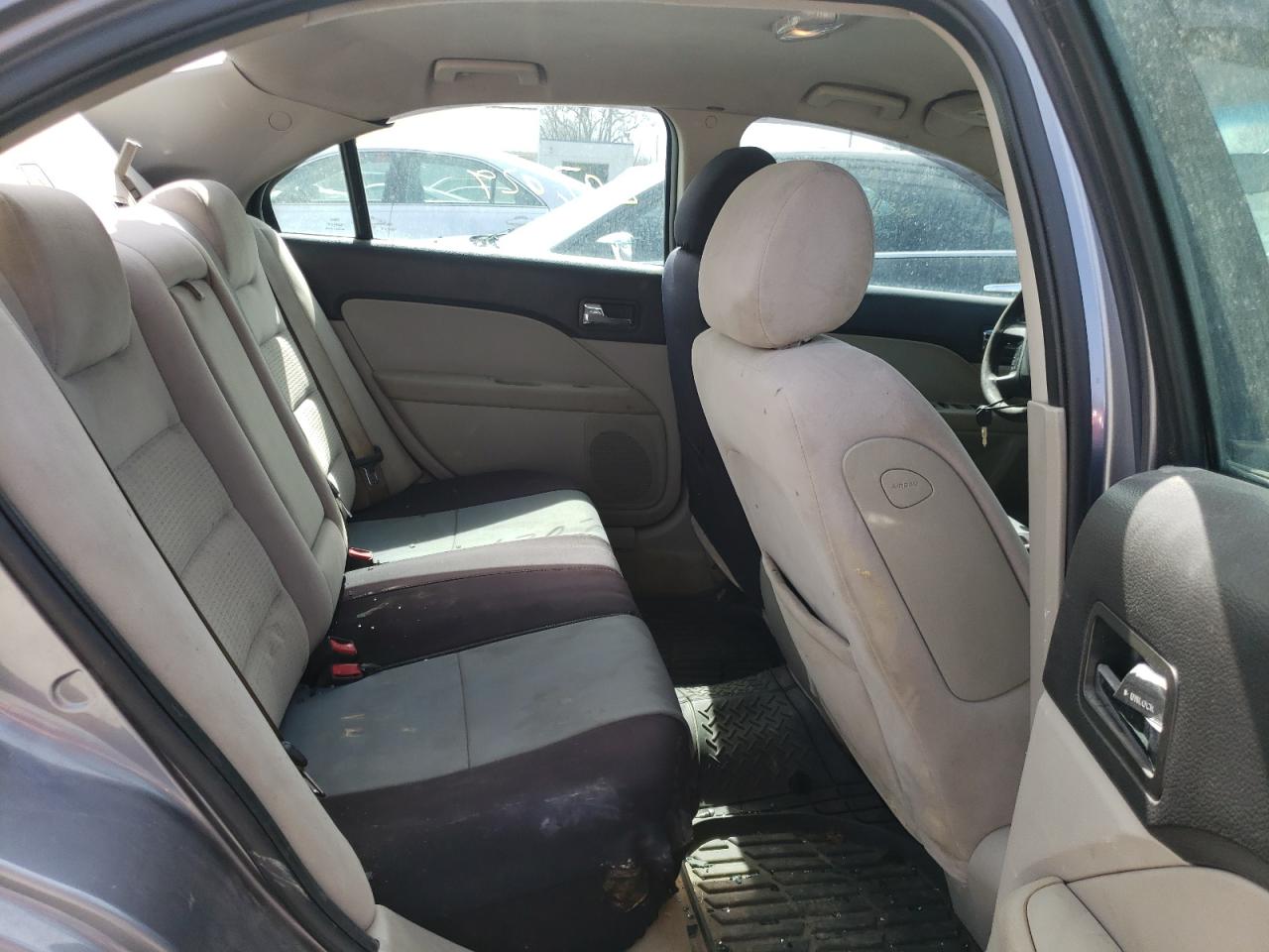 Photo 6 from auction – 2006 FORD FUSION SE with VIN 3FAHP07186R224581