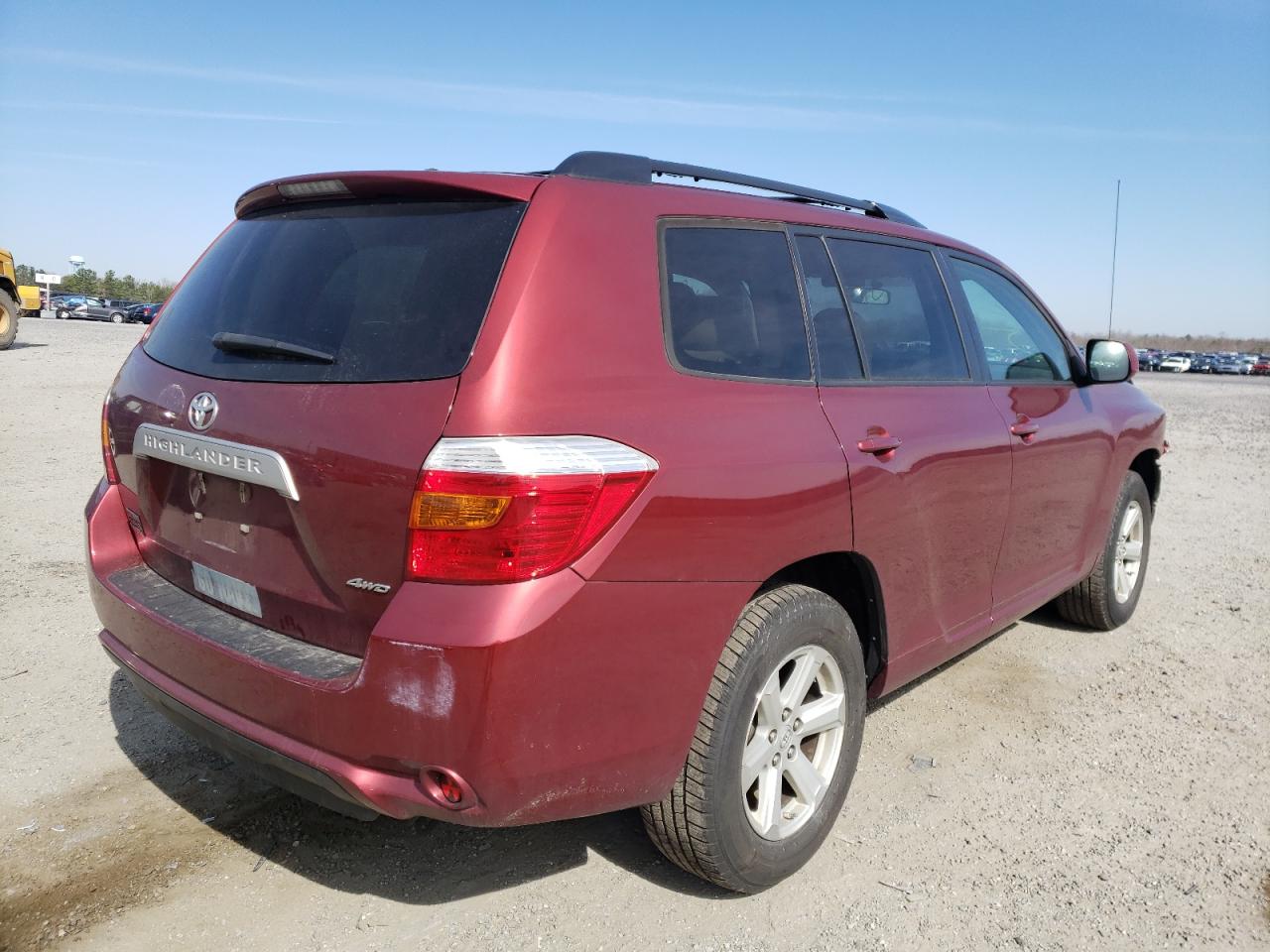 Photo 4 from auction – 2010 TOYOTA HIGHLANDER with VIN 5TDBK3EH9AS004131