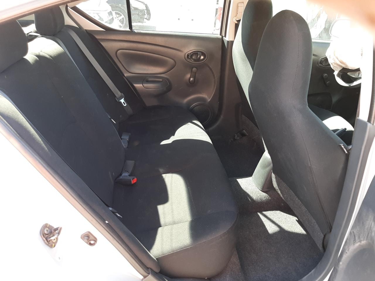 Photo 6 from auction – 2015 NISSAN VERSA S with VIN 3N1CN7AP1FL850320