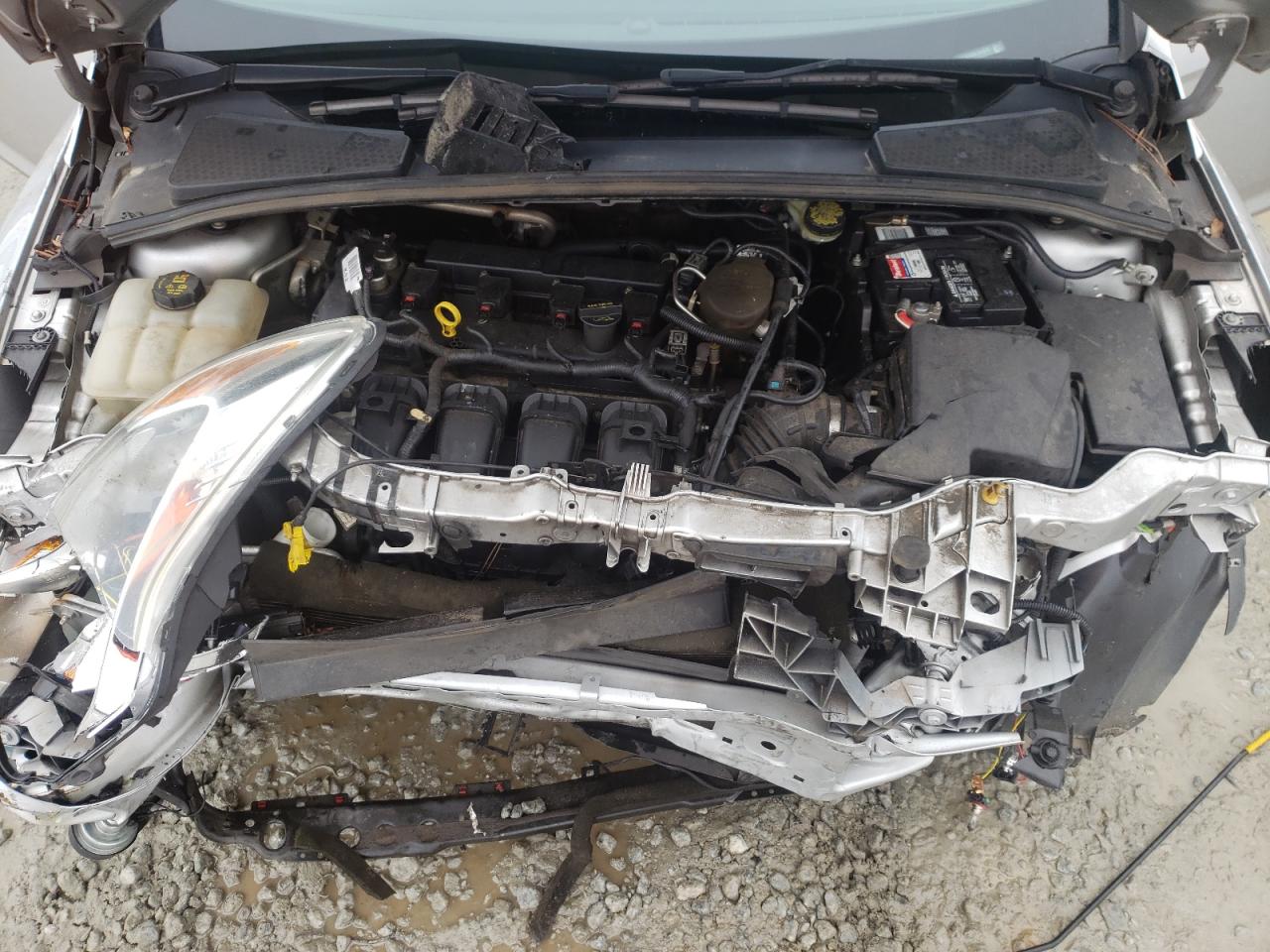 Photo 7 from auction – 2014 FORD FOCUS SE with VIN 1FADP3F23EL121270