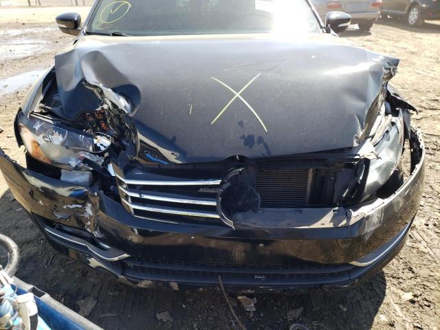 Photo 9 from auction – 2015 VOLKSWAGEN PASSAT S with VIN 1VWAT7A32FC101610