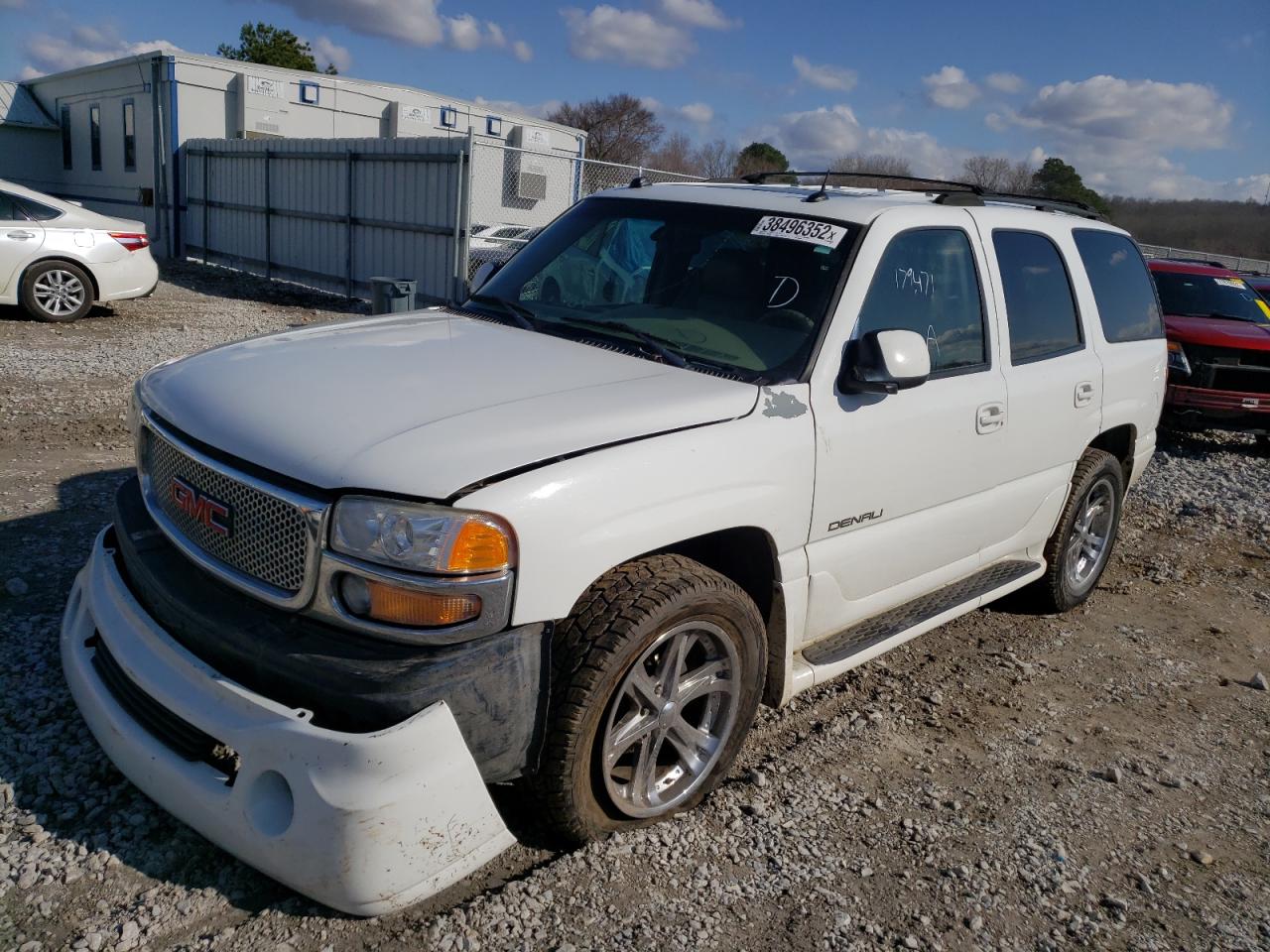 Photo 2 from auction – 2005 GMC YUKON DENA with VIN 1GKEK63U35J206808
