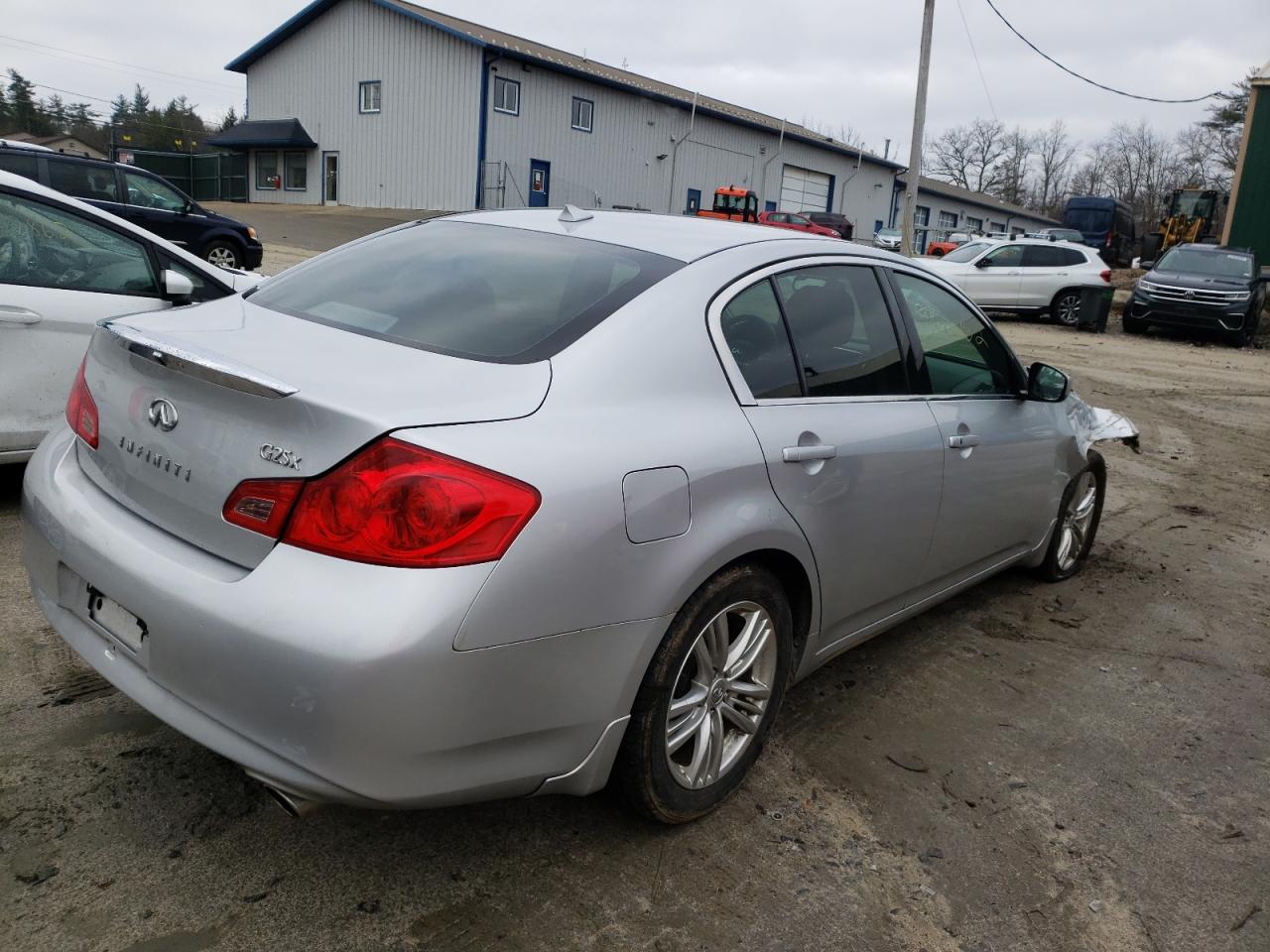 Photo 4 from auction – 2011 INFINITI G25 with VIN JN1DV6AR6BM653854