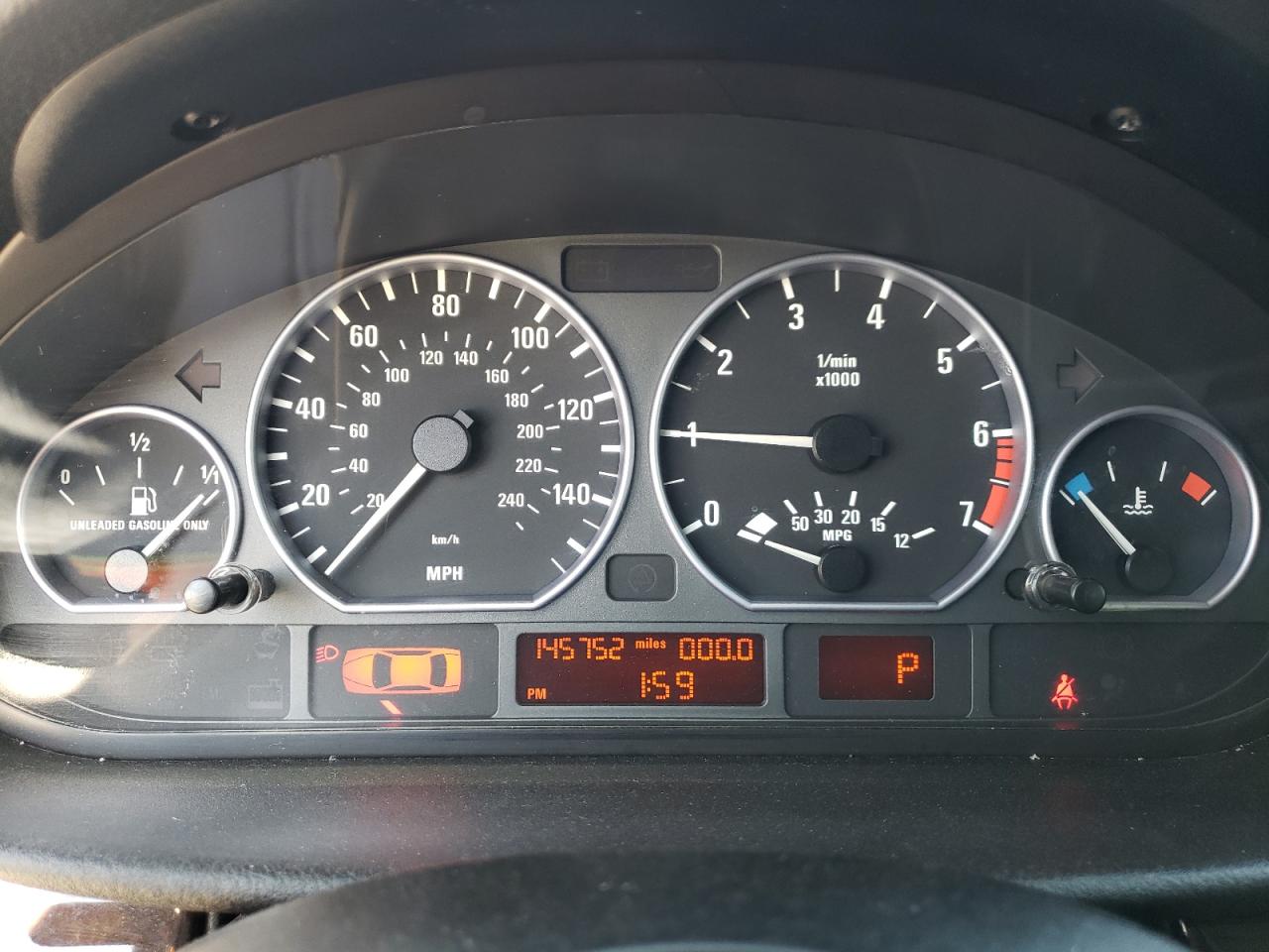 Photo 8 from auction – 2001 BMW 330 I with VIN WBAAV53481FJ68756