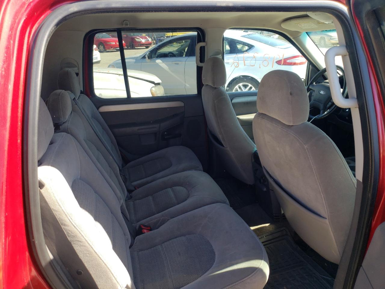 Photo 6 from auction – 2004 FORD EXPLORER X with VIN 1FMZU73KX4ZA78638
