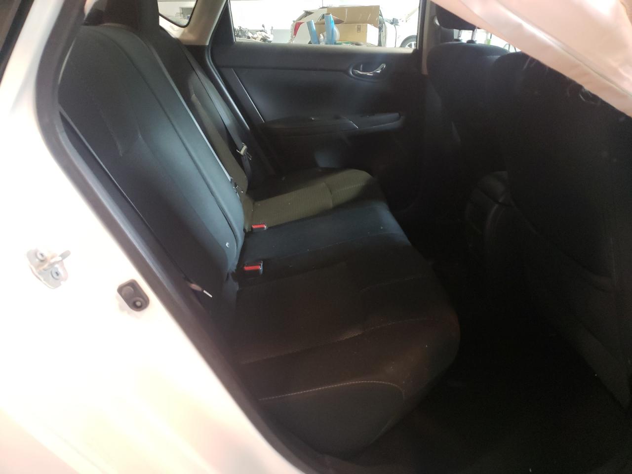 Photo 6 from auction – 2018 NISSAN SENTRA S with VIN 3N1AB7AP1JY230014