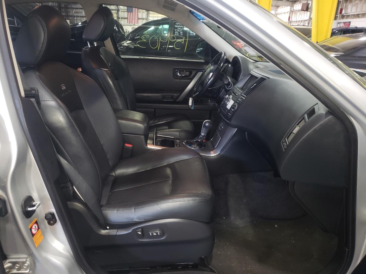 Photo 5 from auction – 2006 INFINITI FX35 with VIN JNRAS08U26X102910