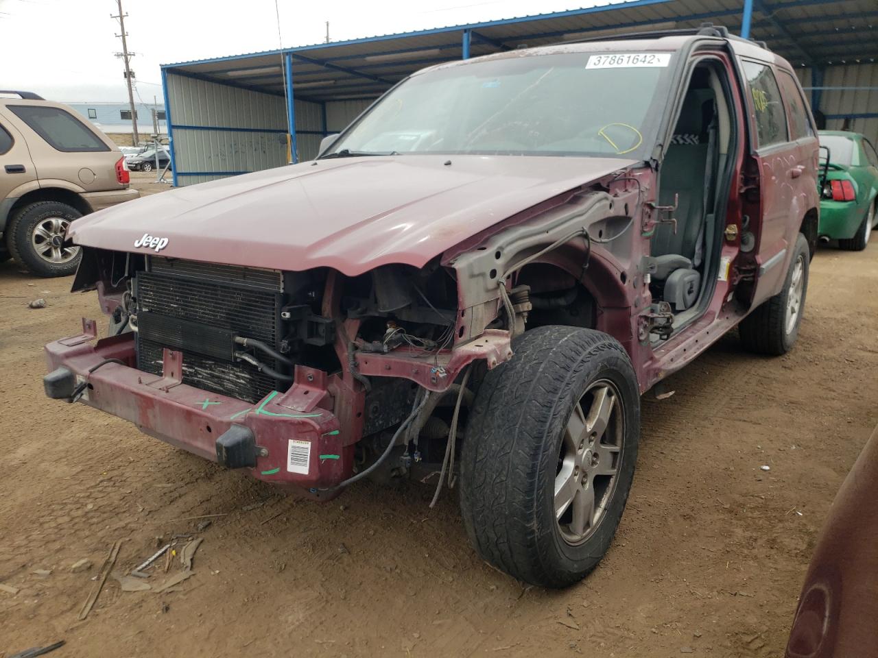 Photo 2 from auction – 2007 JEEP GRAND CHER with VIN 1J8GR48KX7C583261