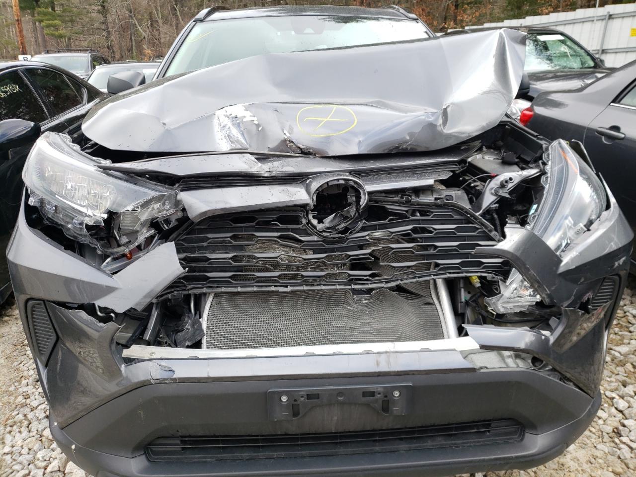 Photo 9 from auction – 2019 TOYOTA RAV4 LE with VIN 2T3F1RFVXKC053299