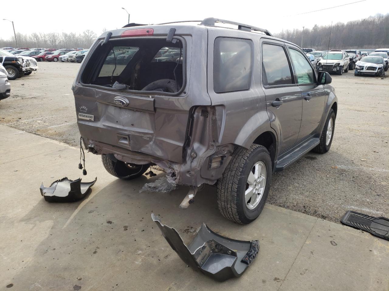Photo 4 from auction – 2012 FORD ESCAPE XLT with VIN 1FMCU0D70CKB86622