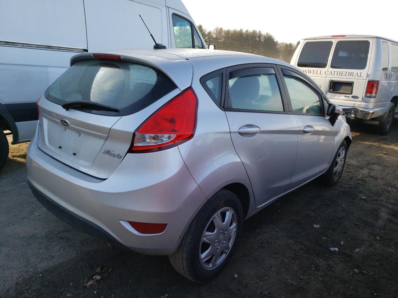 Photo 4 from auction – 2013 FORD FIESTA SE with VIN 3FADP4EJ0DM203405