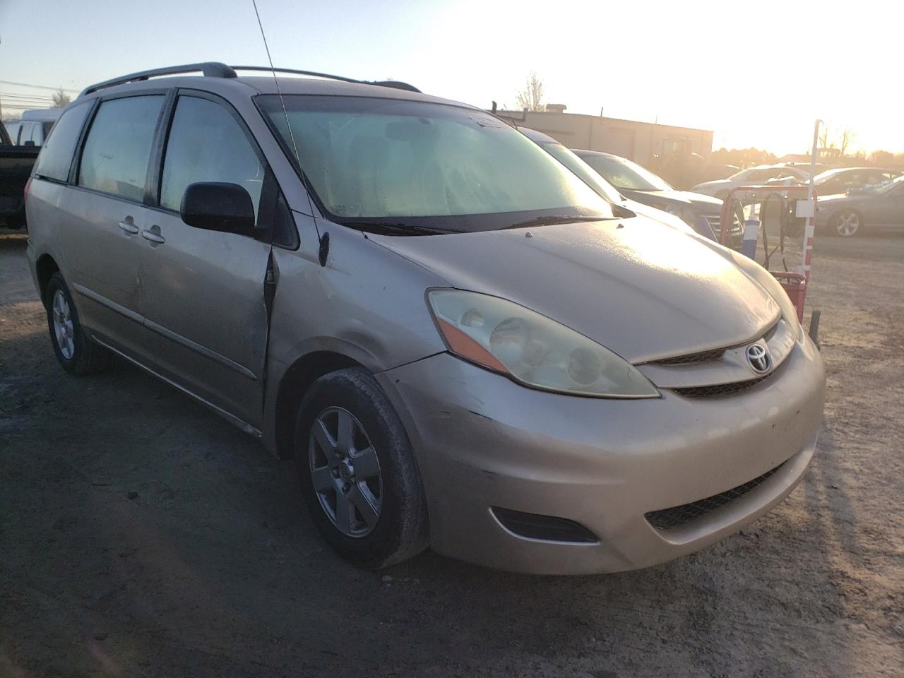 Photo 1 from auction – 2008 TOYOTA SIENNA CE with VIN 5TDZK23C58S174030