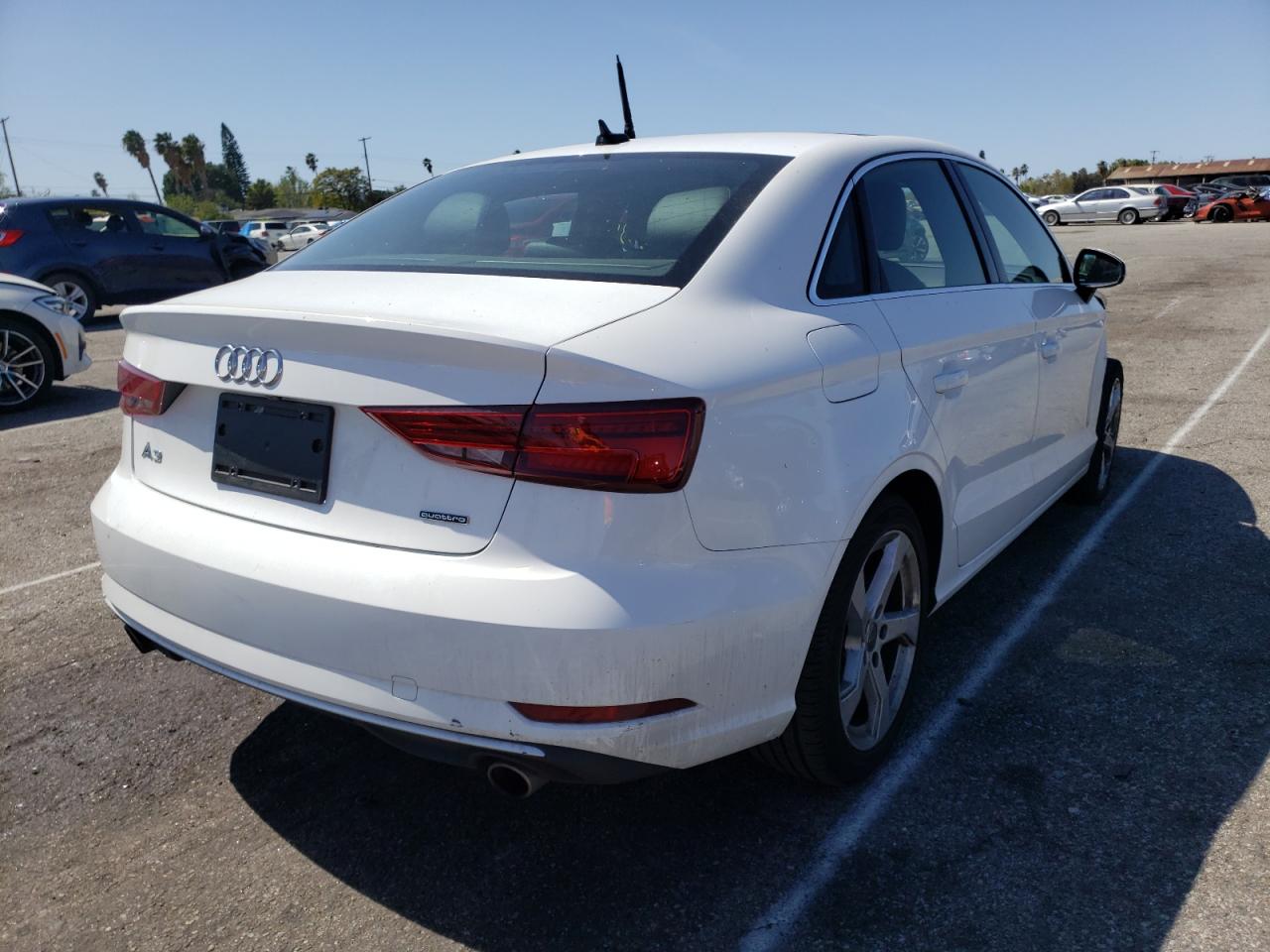 Photo 4 from auction – 2019 AUDI A3 PREMIUM with VIN WAUBEGFF2K1024177