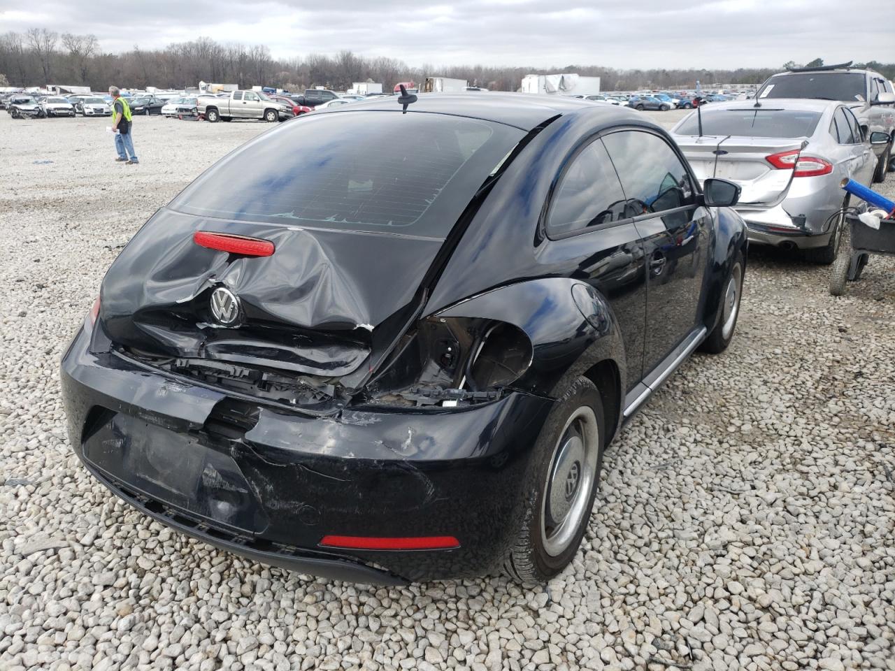 Photo 4 from auction – 2012 VOLKSWAGEN BEETLE with VIN 3VWJP7AT4CM648876