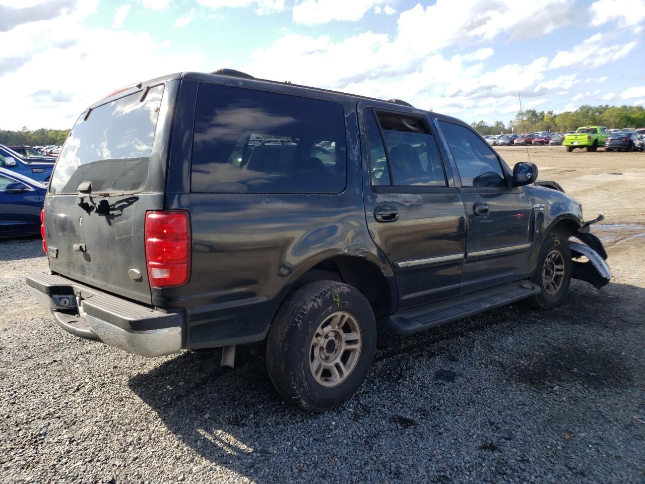 Photo 4 from auction – 1999 FORD EXPEDITION with VIN 1FMRU1766XLB09336