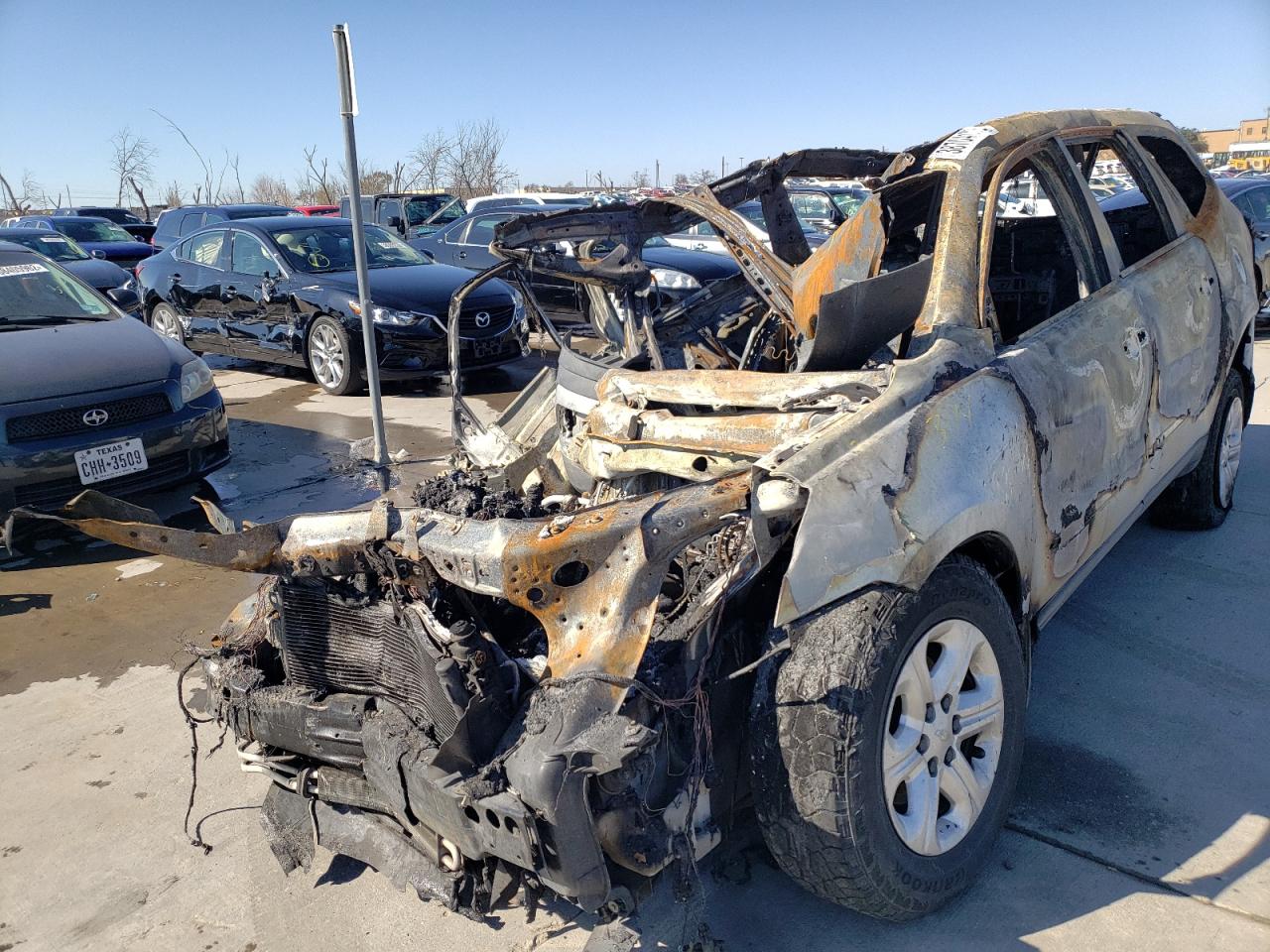 Photo 2 from auction – 2013 CHEVROLET TRAVERSE L with VIN 1GNKRFED2DJ135162