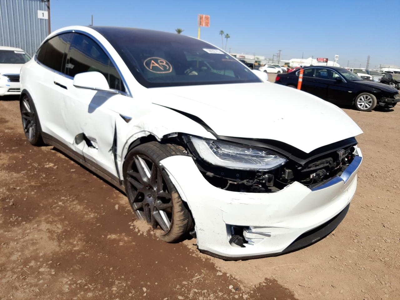 Photo 9 from auction – 2016 TESLA MODEL X with VIN 5YJXCBE21GF034312
