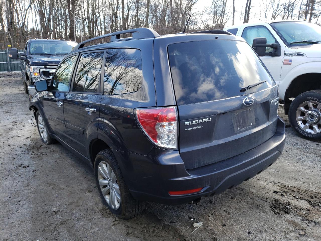Photo 3 from auction – 2011 SUBARU FORESTER L with VIN JF2SHAEC0BH772188