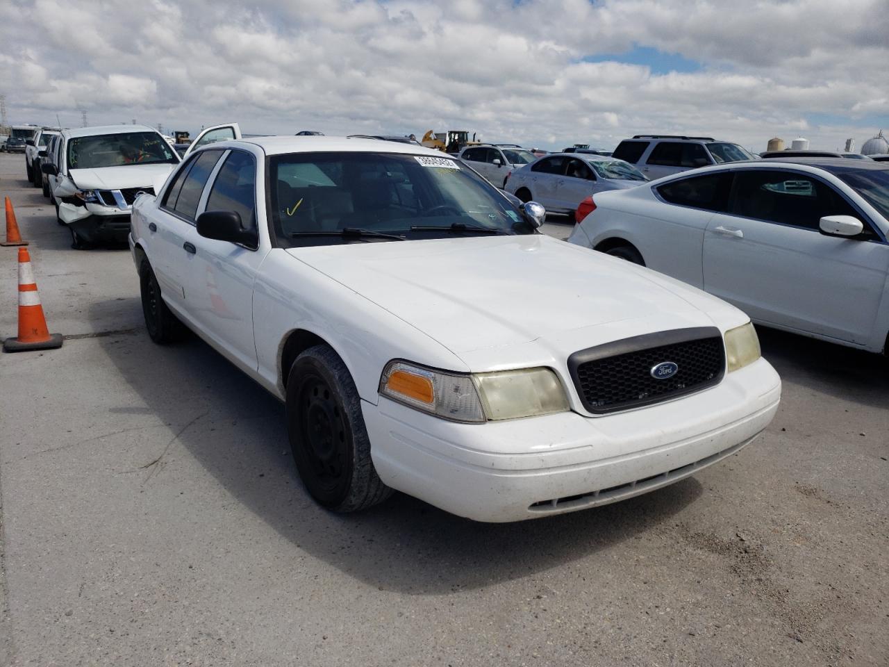 FORD CROWN VICT 2010 with VIN 2FABP7BV6AX115250 - Photo from auction