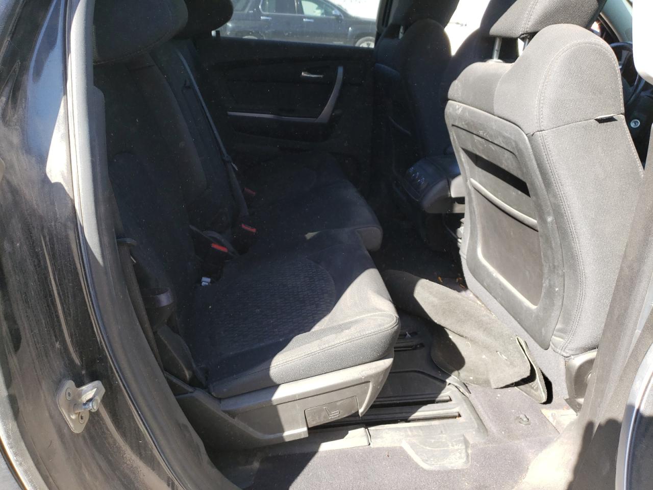 Photo 6 from auction – 2011 GMC ACADIA SLE with VIN 1GKKRNED2BJ291139