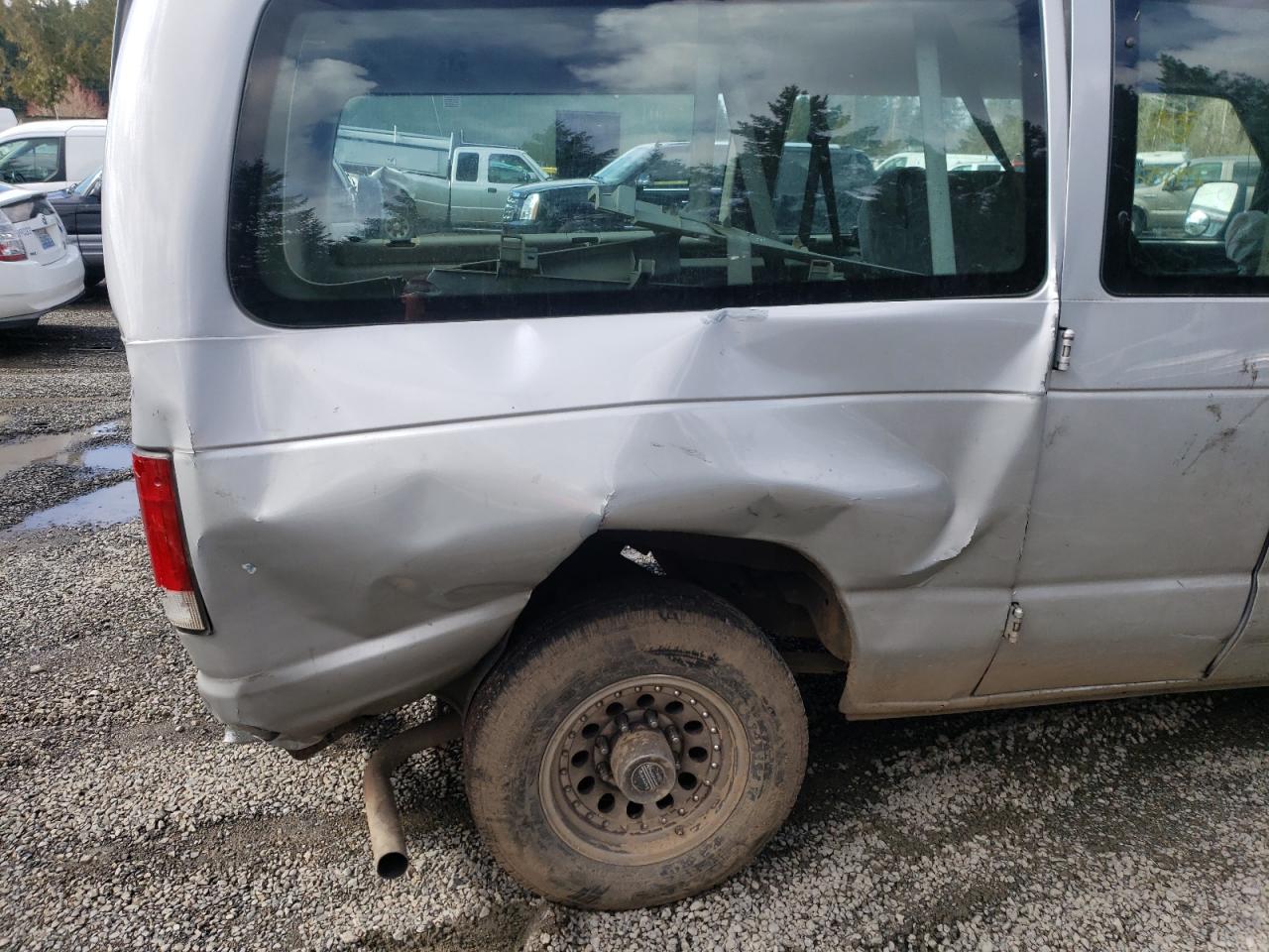 Photo 9 from auction – 2008 FORD ECONOLINE with VIN 1FMNE11WX8DA16514