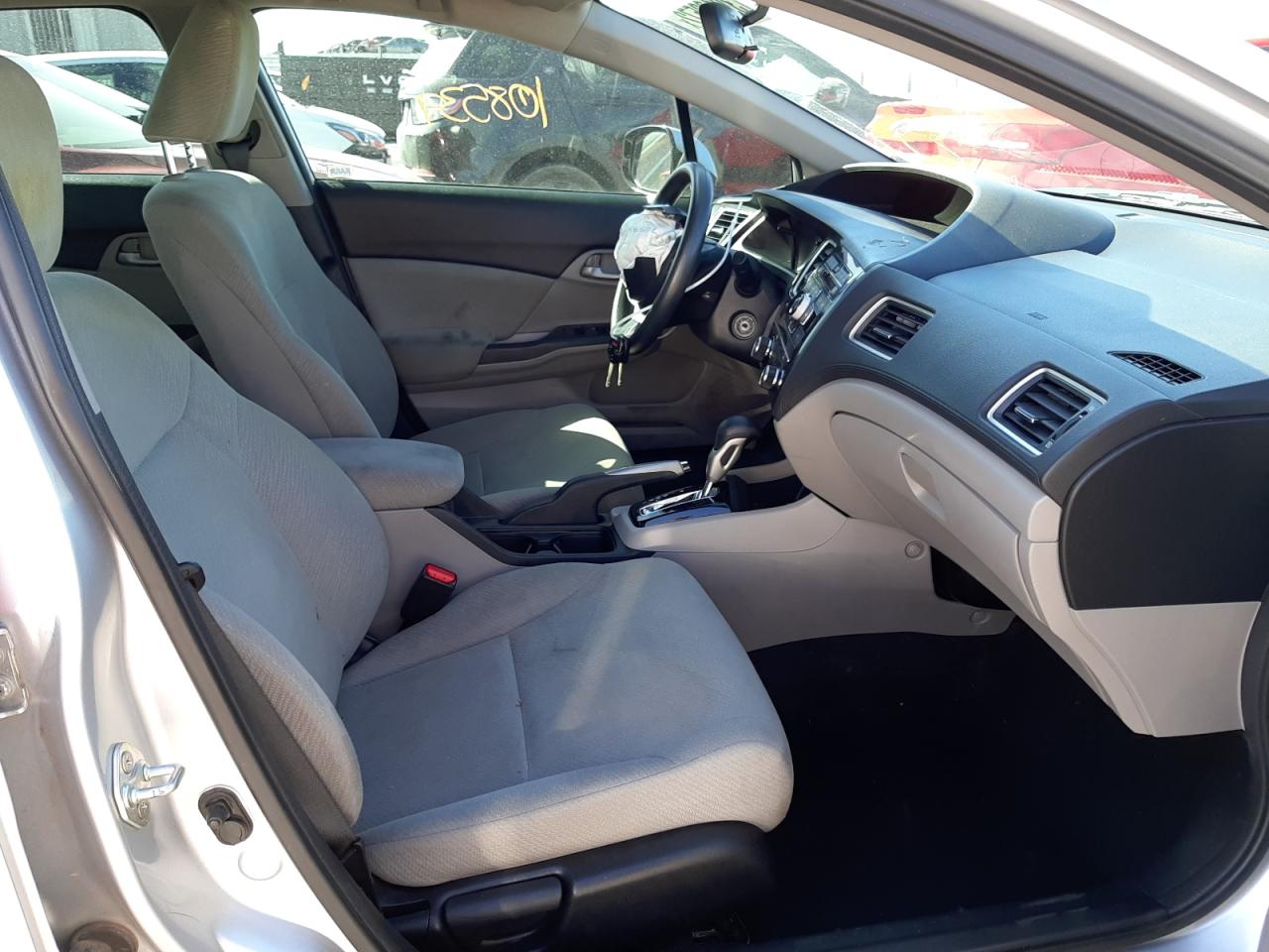Photo 5 from auction – 2013 HONDA CIVIC LX with VIN 19XFB2F58DE088781