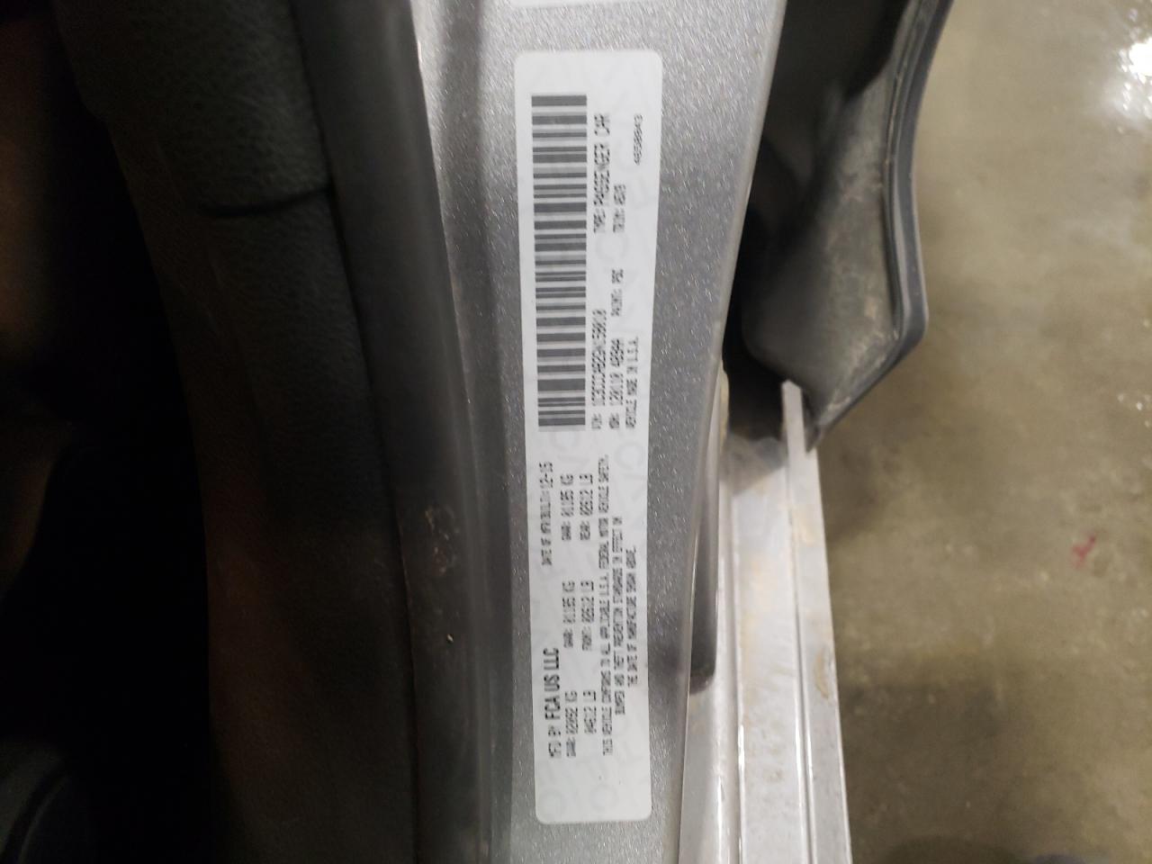 Photo 10 from auction – 2016 CHRYSLER 200 LIMITE with VIN 1C3CCCAB2GN158010