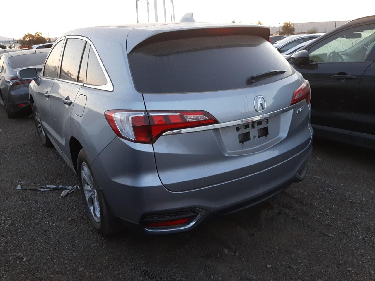 Photo 3 from auction – 2018 ACURA RDX TECHNO with VIN 5J8TB3H51JL002866