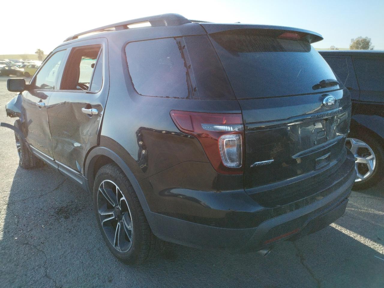 Zdjęcie 3 z aukcji – 2014 FORD EXPLORER S z VIN 1FM5K8GT0EGB01709