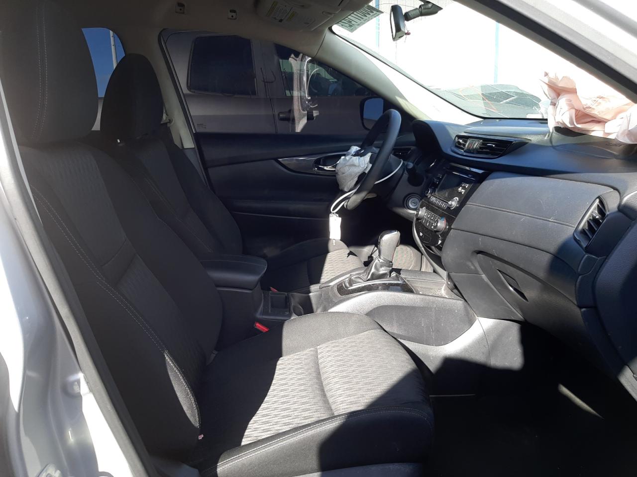 Photo 5 from auction – 2017 NISSAN ROGUE S with VIN KNMAT2MT0HP527602