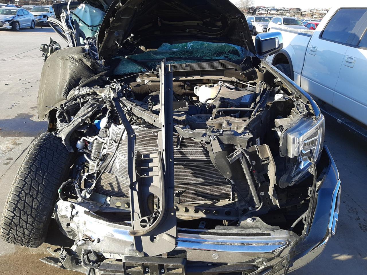 Photo 7 from auction – 2019 GMC SIERRA C15 with VIN 3GTP8DED1KG277667