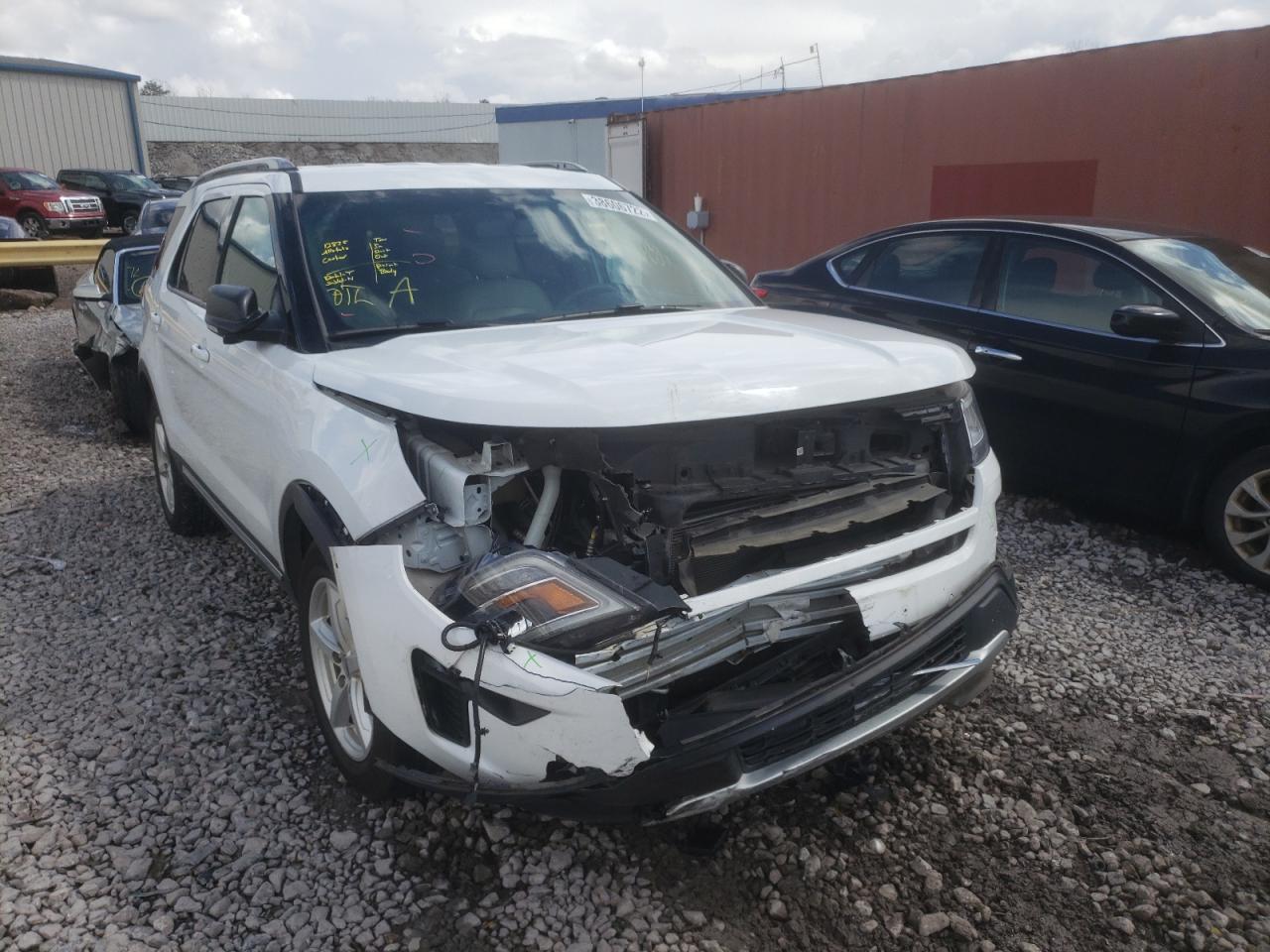 FORD EXPLORER X 2019 with VIN 1FM5K7D82KGB01622 - Photo from auction