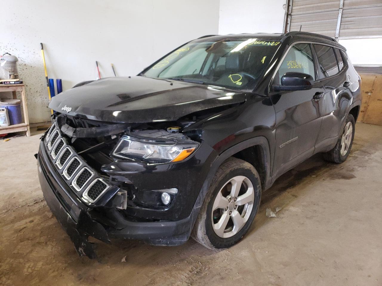 Photo 2 from auction – 2018 JEEP COMPASS LA with VIN 3C4NJDBB8JT313908