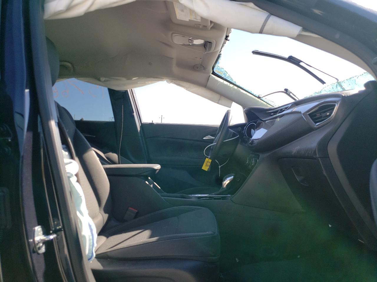 Photo 5 from auction – 2021 BUICK ENCORE GX with VIN KL4MMDS28MB120838