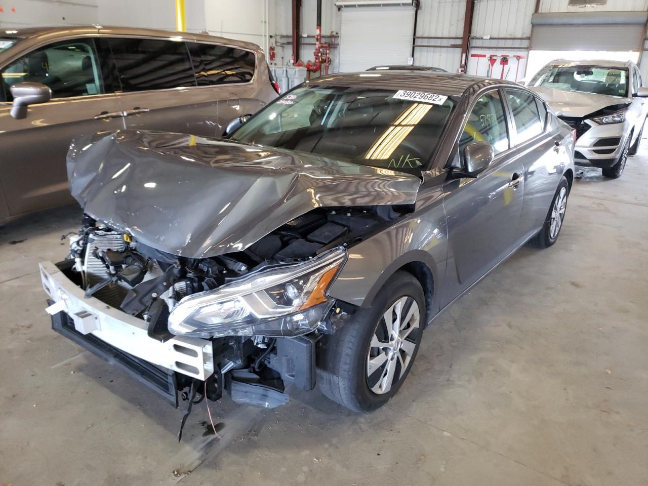 Photo 2 from auction – 2019 NISSAN ALTIMA S with VIN 1N4BL4BVXKC202786