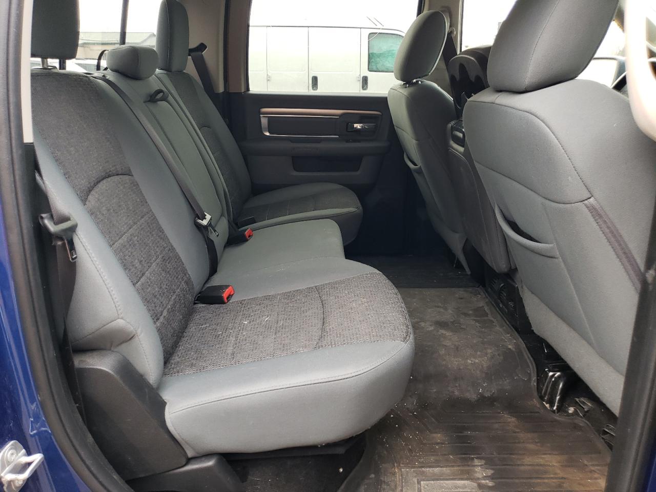 Photo 6 from auction – 2017 RAM 1500 SLT with VIN 3C6RR7LT1HG784618