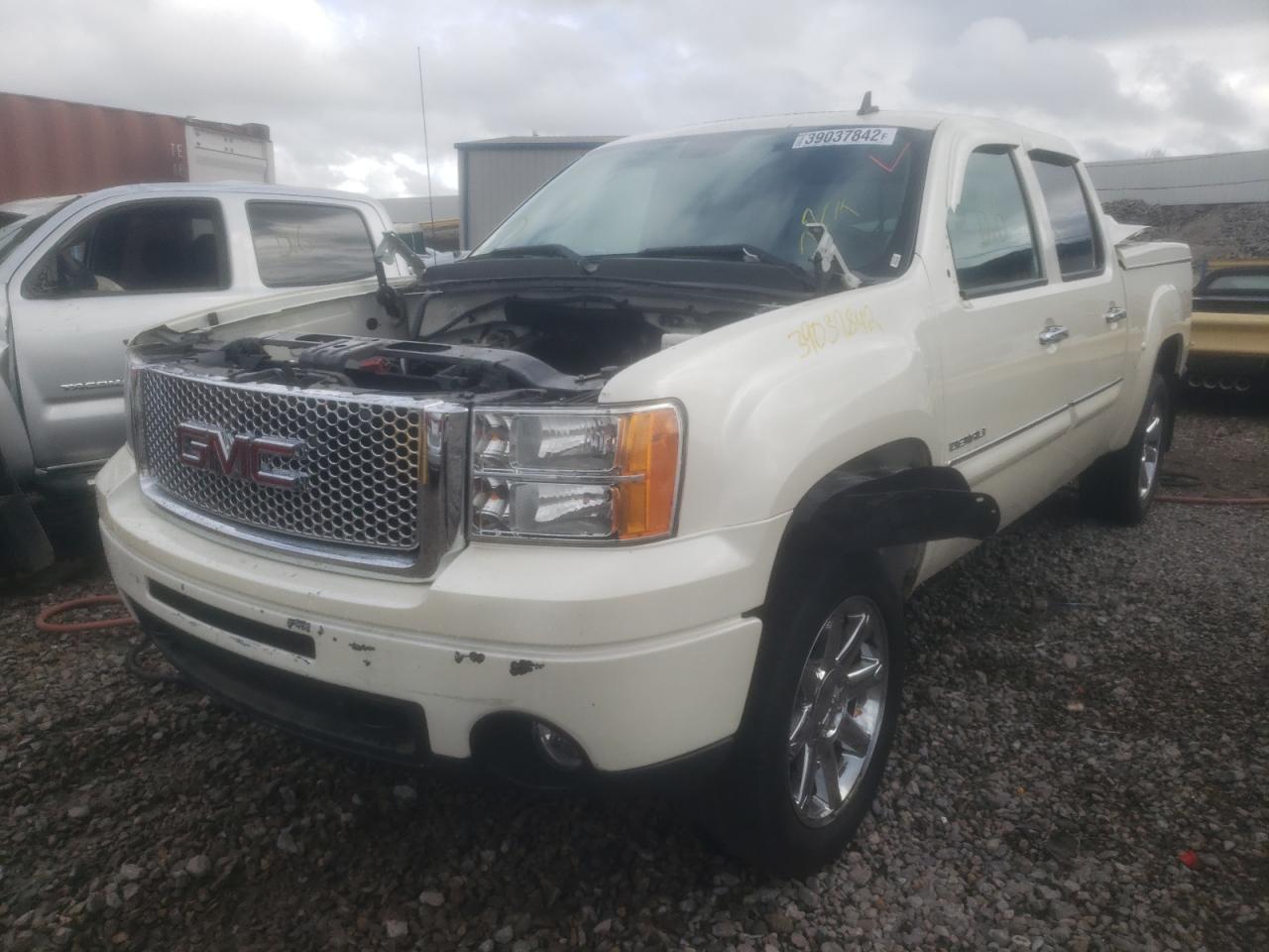 Photo 2 from auction – 2013 GMC SIERRA K15 with VIN 3GTP2XE22DG236081