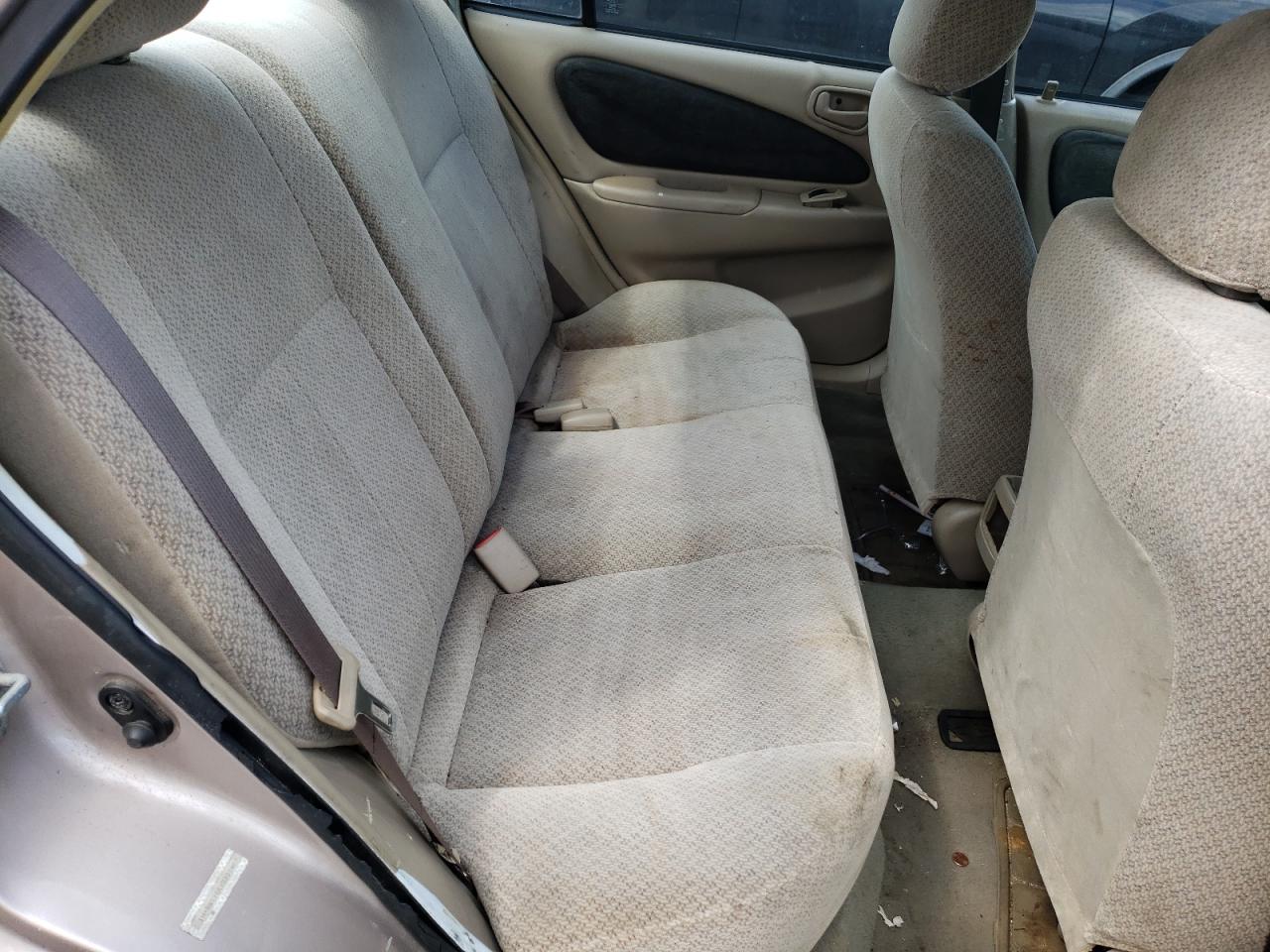 Photo 6 from auction – 2000 TOYOTA COROLLA VE with VIN 1NXBR12E6YZ331467