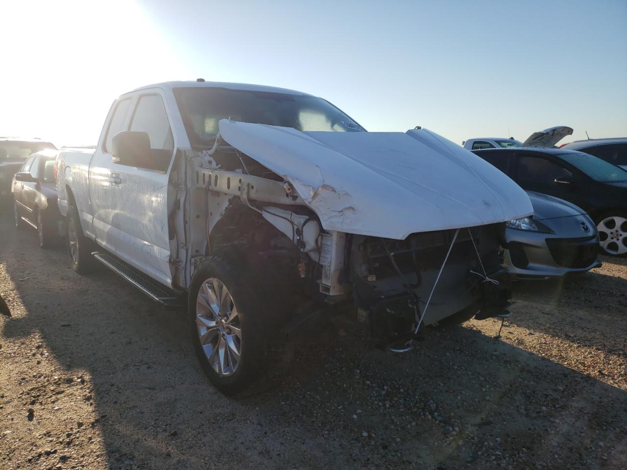 FORD F150 SUPER 2017 with VIN 1FTFX1EF2HKD31266 - Photo from auction