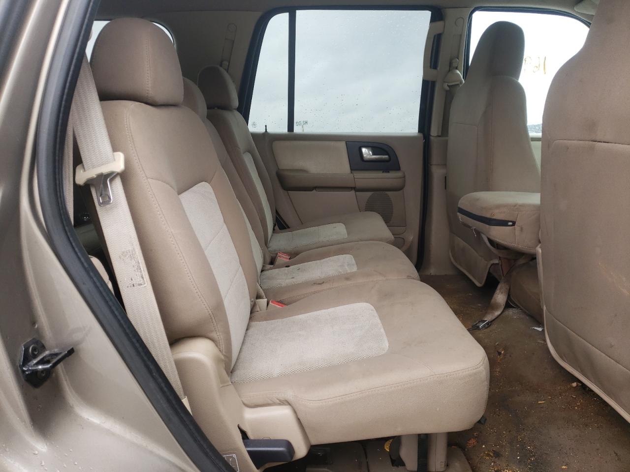 Photo 6 from auction – 2003 FORD EXPEDITION with VIN 1FMPU16W83LA76052