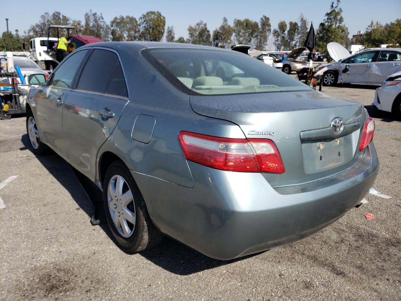 Photo 3 from auction – 2007 TOYOTA CAMRY CE with VIN 4T1BE46K47U662687