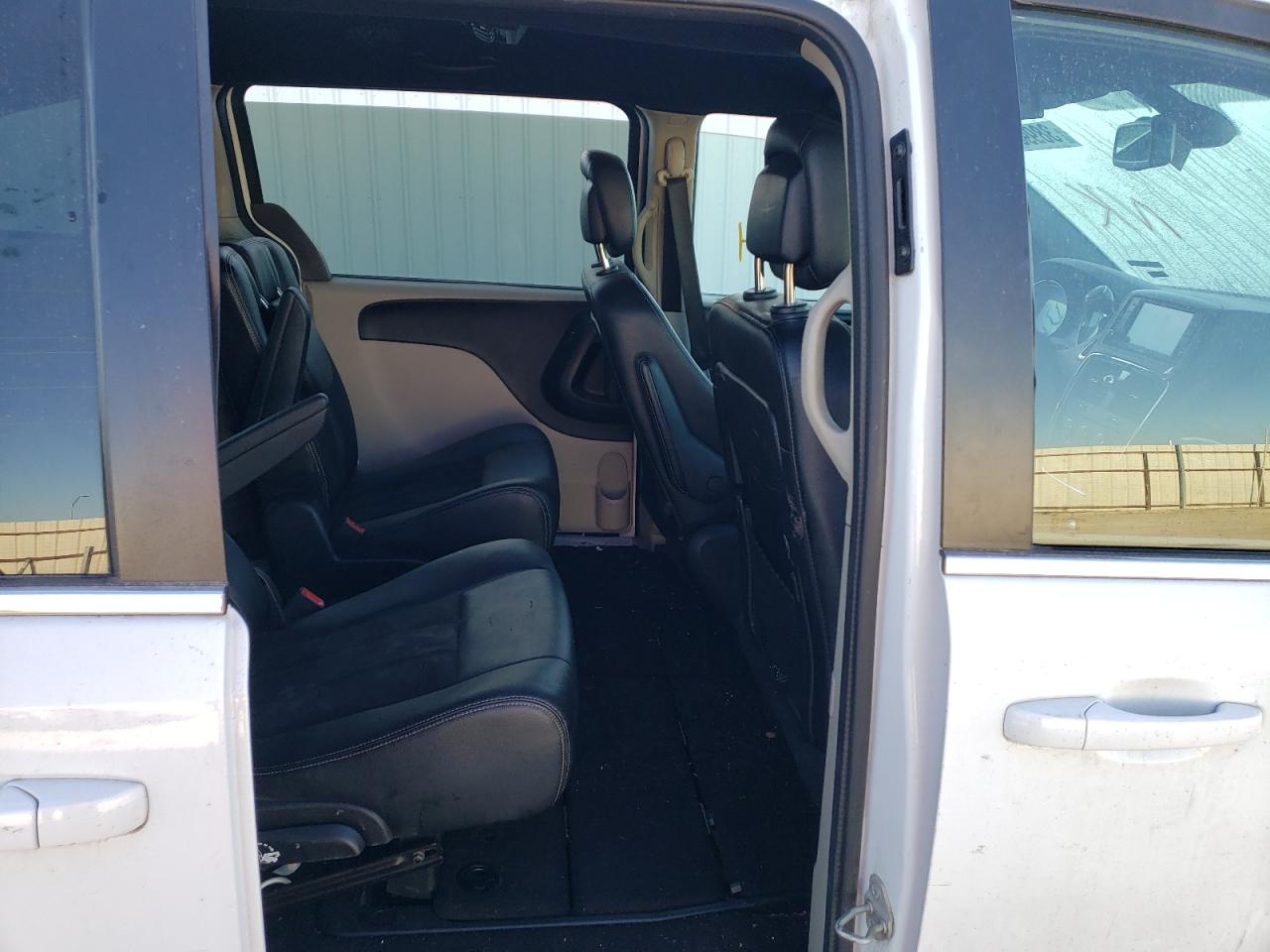 Photo 6 from auction – 2019 DODGE GRAND CARA with VIN 2C4RDGCG5KR788571