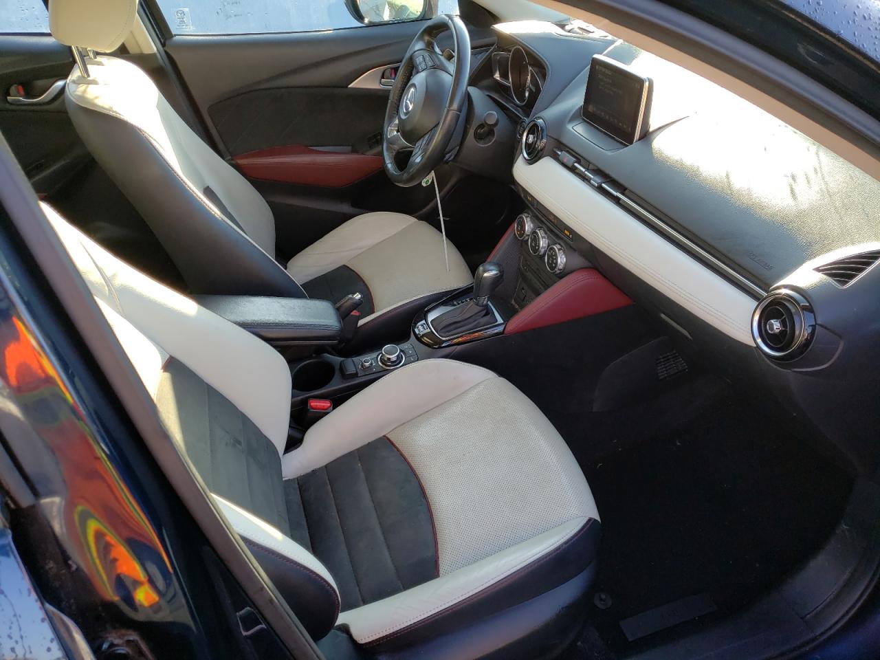 Photo 5 from auction – 2017 MAZDA CX-3 GRAND with VIN JM1DKFD76H0167948