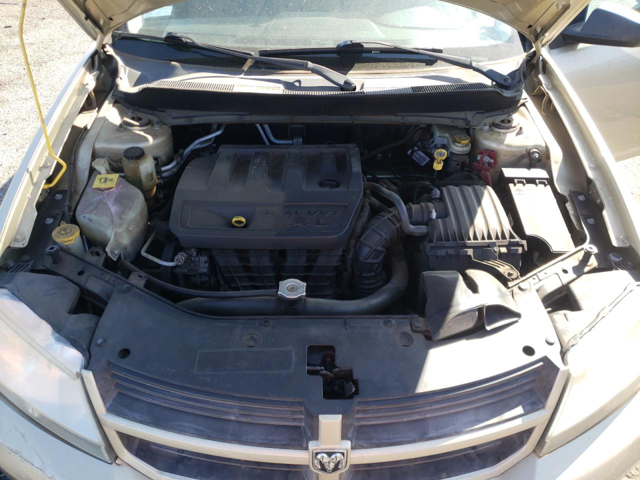 Photo 7 from auction – 2010 DODGE AVENGER SX with VIN 1B3CC4FB8AN139304