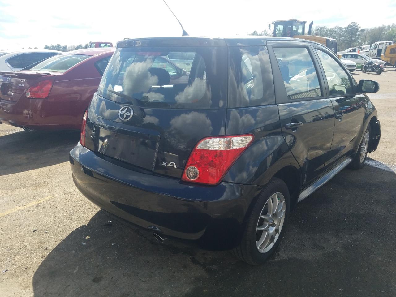 Photo 4 from auction – 2006 TOYOTA SCION XA with VIN JTKKT624060152638