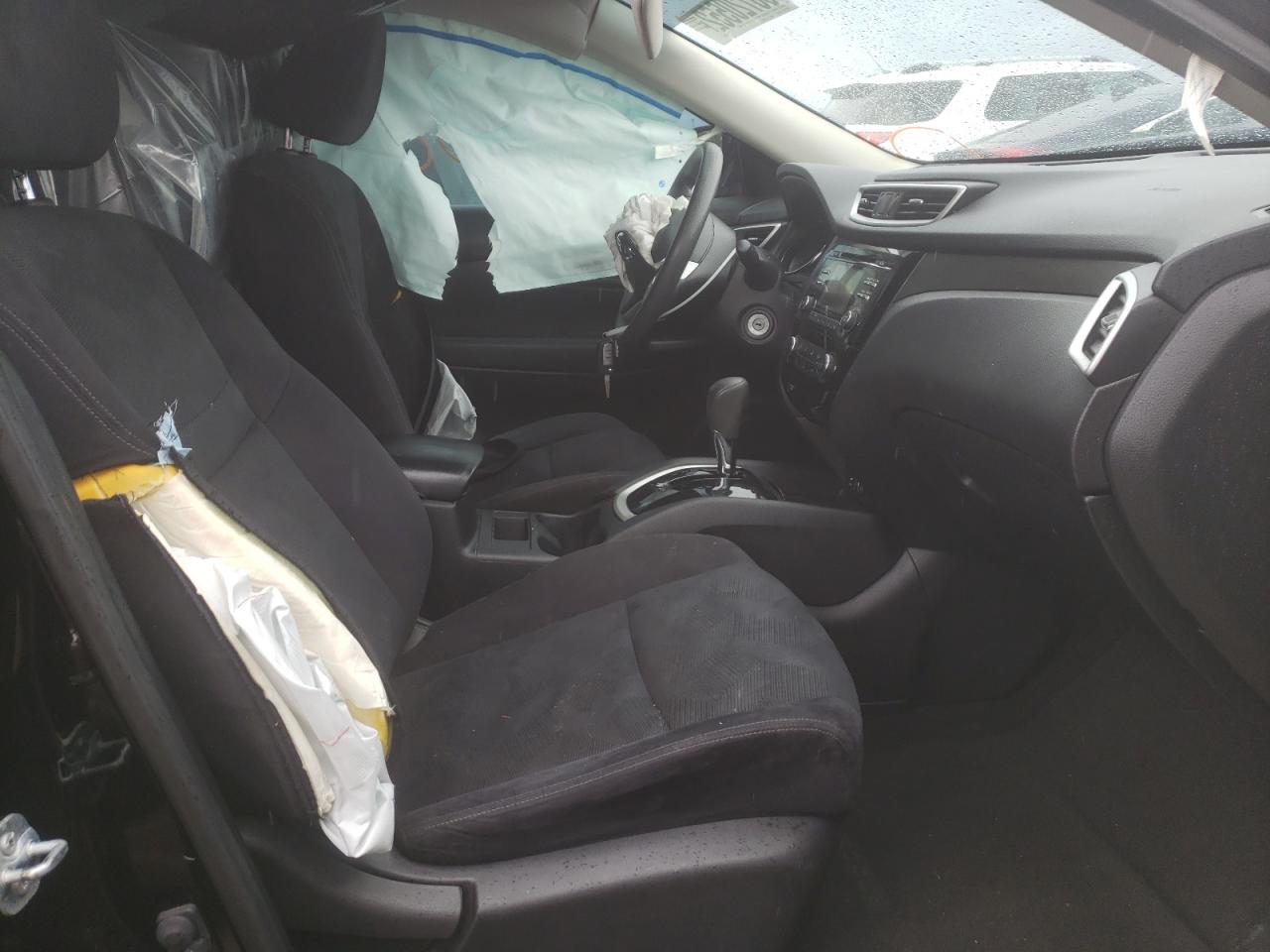 Photo 5 from auction – 2016 NISSAN ROGUE S with VIN JN8AT2MT3GW002915